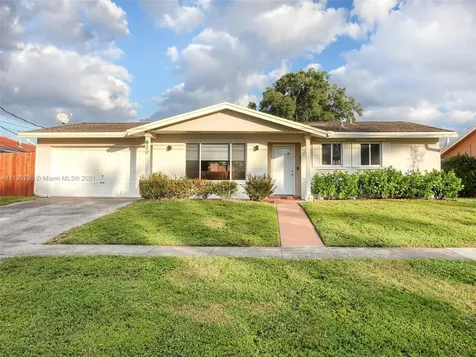 620 NW 43rd Avenue Coconut Creek FL 33066
