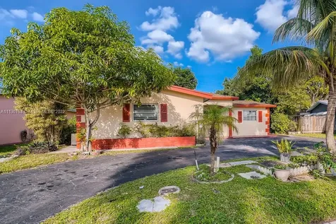 2236 NW 81st Avenue Sunrise FL 33322