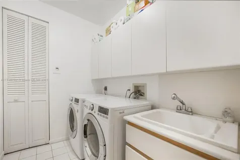 19921 NE 21st Court Miami FL 33179