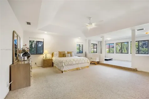 19921 NE 21st Court Miami FL 33179