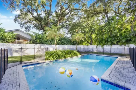 19921 NE 21st Court Miami FL 33179