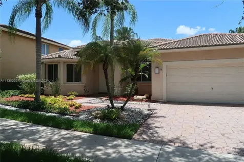 2644 Oakbrook Drive Weston FL 33332
