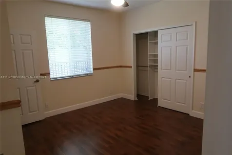 2644 Oakbrook Drive Weston FL 33332