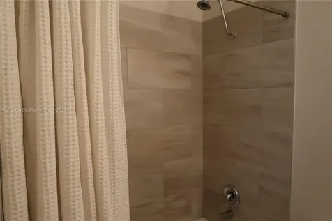 2644 Oakbrook Drive Weston FL 33332
