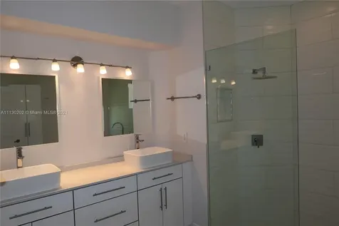 2644 Oakbrook Drive Weston FL 33332