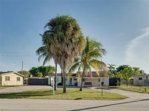 17125 NW 78th Avenue Hialeah FL 33015