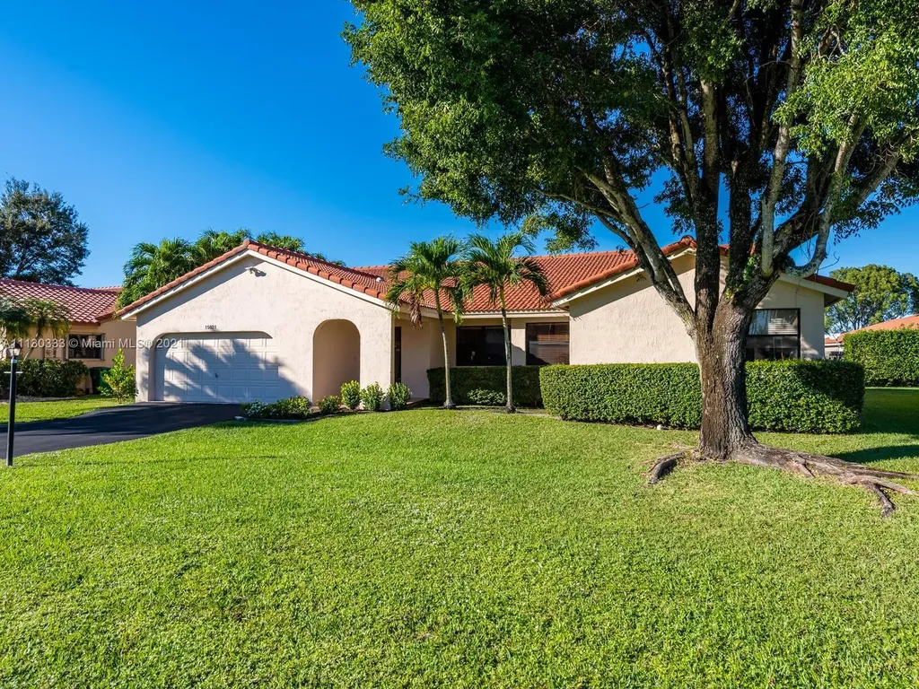 15021 Windbluff Street Davie FL 33331