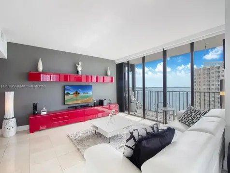 520 Brickell Key Drive Miami FL 33131