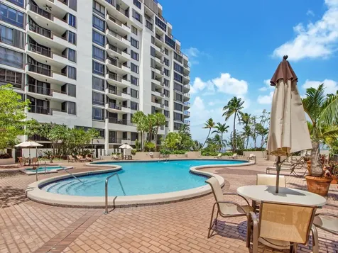 520 Brickell Key Drive Miami FL 33131