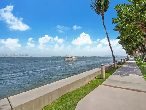 520 Brickell Key Drive Miami FL 33131