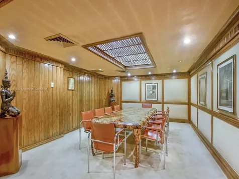 520 Brickell Key Drive Miami FL 33131