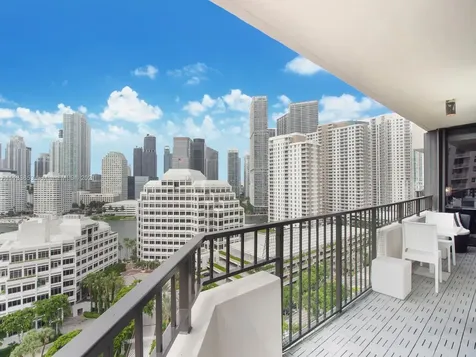 520 Brickell Key Drive Miami FL 33131