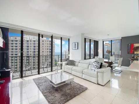 520 Brickell Key Drive Miami FL 33131