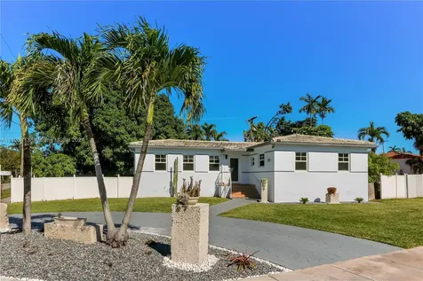 8361 SW 27th Street Miami FL 33155