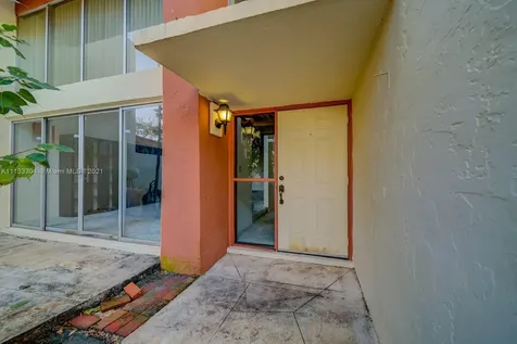 10462 SW 78th Street Miami FL 33173