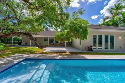 149 W Shore Drive W Miami FL 33133