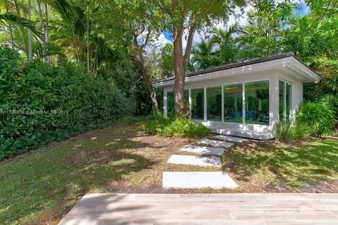 149 W Shore Drive W Miami FL 33133