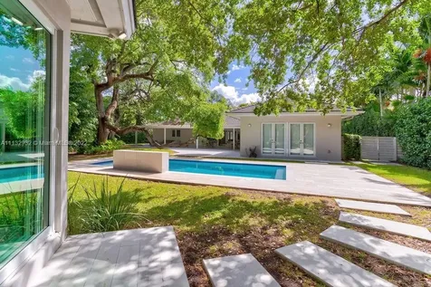 149 W Shore Drive W Miami FL 33133