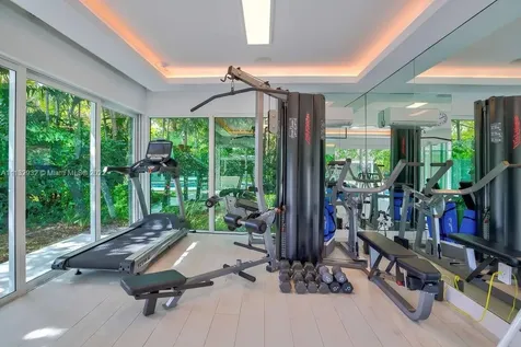 149 W Shore Drive W Miami FL 33133