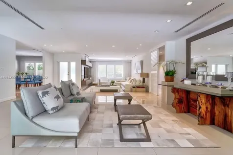 149 W Shore Drive W Miami FL 33133