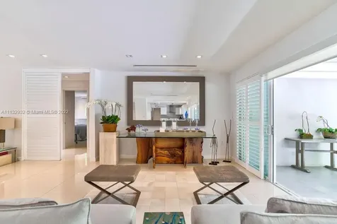 149 W Shore Drive W Miami FL 33133