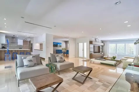 149 W Shore Drive W Miami FL 33133