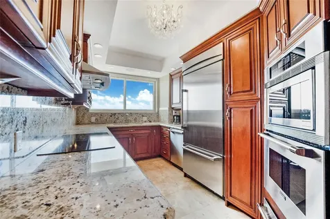 333 Sunset Drive Fort Lauderdale FL 33301
