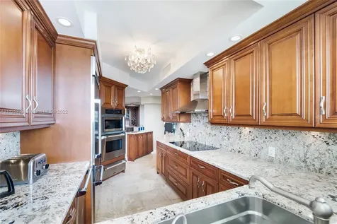 333 Sunset Drive Fort Lauderdale FL 33301