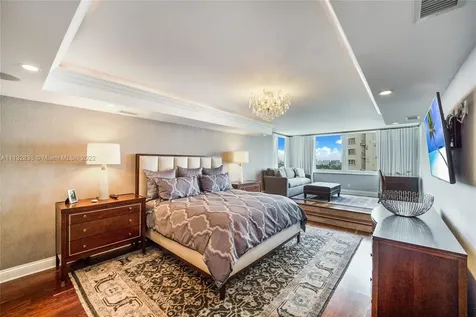 333 Sunset Drive Fort Lauderdale FL 33301