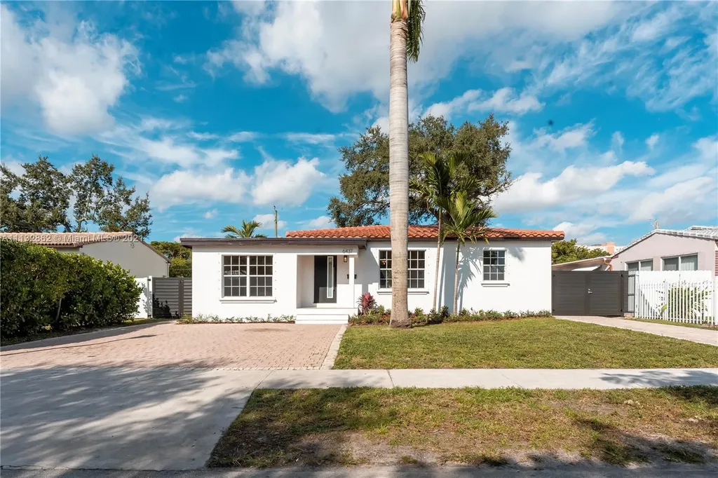 6437 SW 10th Terrace West Miami FL 33144