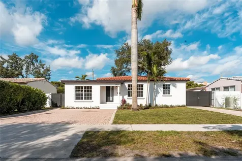 6437 SW 10th Terrace West Miami FL 33144