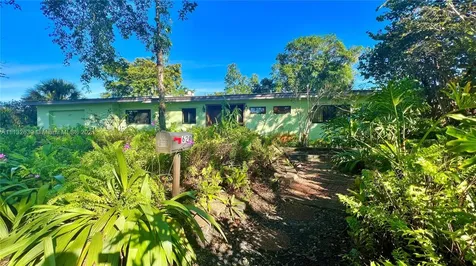 620 Camellia Court Plantation FL 33317