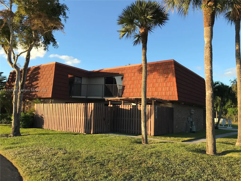 8213 Boca Rio Drive Boca Raton FL 33433