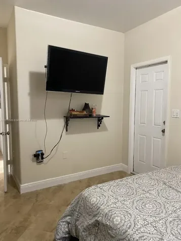3228 NW 10th Court Miami FL 33127