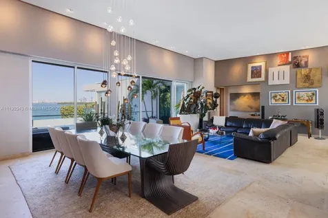 220 Harbor Drive Key Biscayne FL 33149