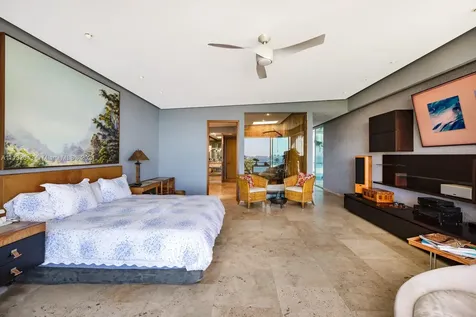 220 Harbor Drive Key Biscayne FL 33149