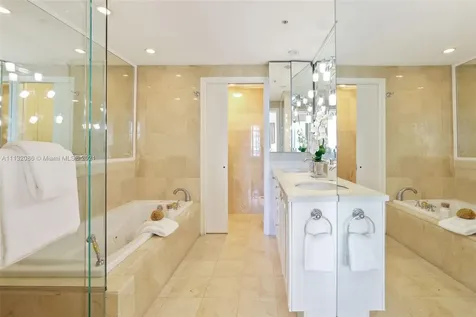 3400 SW 27th Avenue Miami FL 33133
