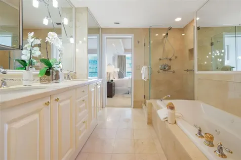 3400 SW 27th Avenue Miami FL 33133