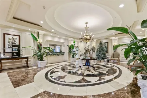 3400 SW 27th Avenue Miami FL 33133