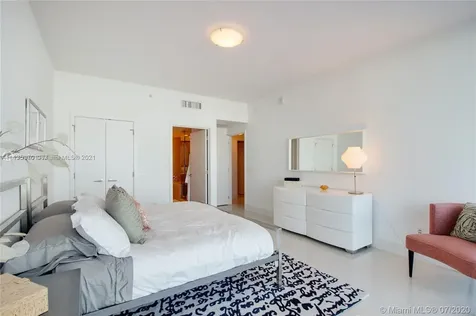 6899 Collins Avenue Miami Beach FL 33141