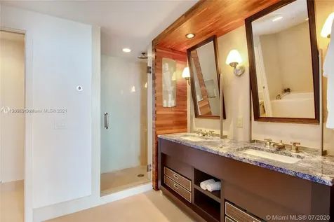 6899 Collins Avenue Miami Beach FL 33141