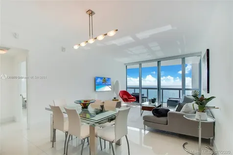 6899 Collins Avenue Miami Beach FL 33141