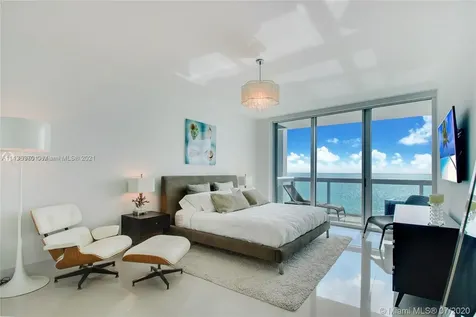 6899 Collins Avenue Miami Beach FL 33141