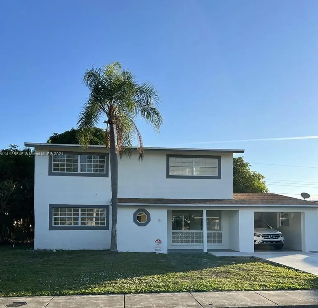 220 NE 25th Street Pompano Beach FL 33064