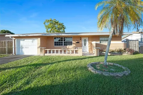 8323 NW 25th Court Sunrise FL 33322