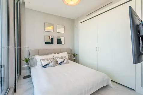 16901 Collins Avenue Sunny Isles Beach FL 33160