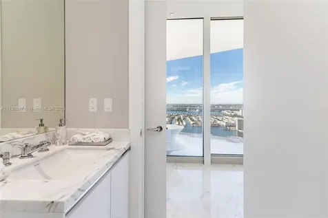 16901 Collins Avenue Sunny Isles Beach FL 33160