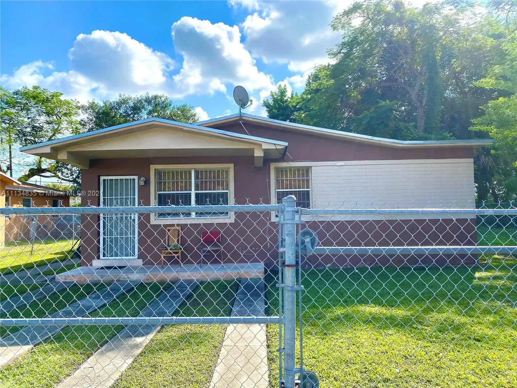 1610 NW 55th Street Miami FL 33142