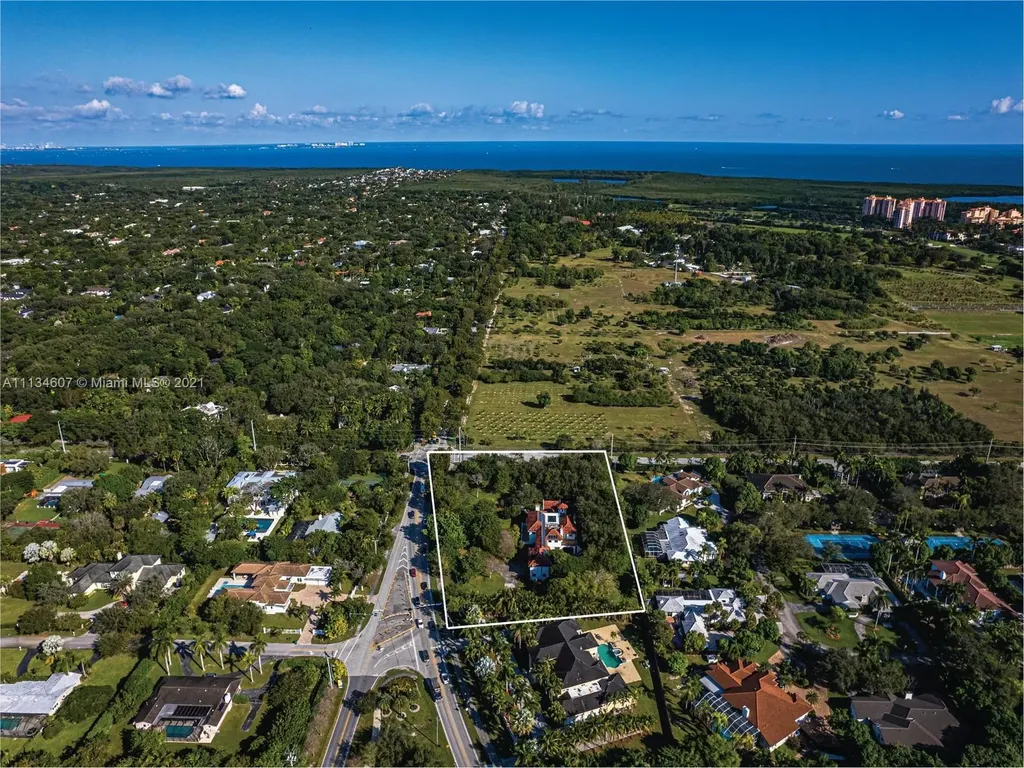 13600 SW 67 Avenue Palmetto Bay FL 33158