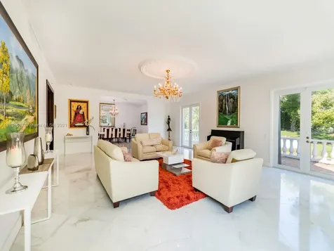 13600 SW 67 Avenue Palmetto Bay FL 33158